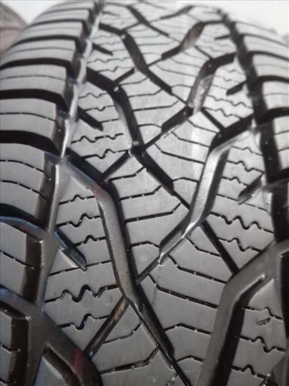 165/70R14 ÚJ Barum négyévszakos gumi garnitúra 165/70 r14 2. kép