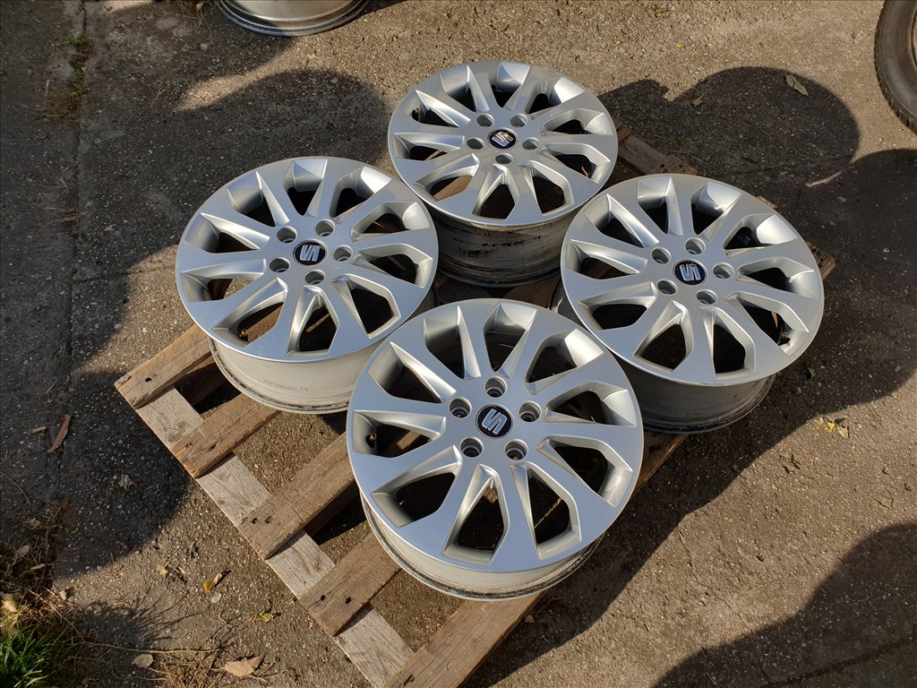 16" 5x112 Seat Leon 5. kép