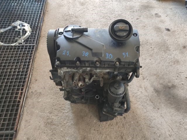 Volkswagen Touran I 1.9 TDI - Fűzött blokk hengerfejjel  avq073752 5. kép