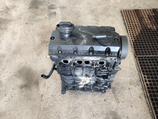 Volkswagen Touran I 1.9 TDI - Fűzött blokk hengerfejjel  avq073752 6. kép