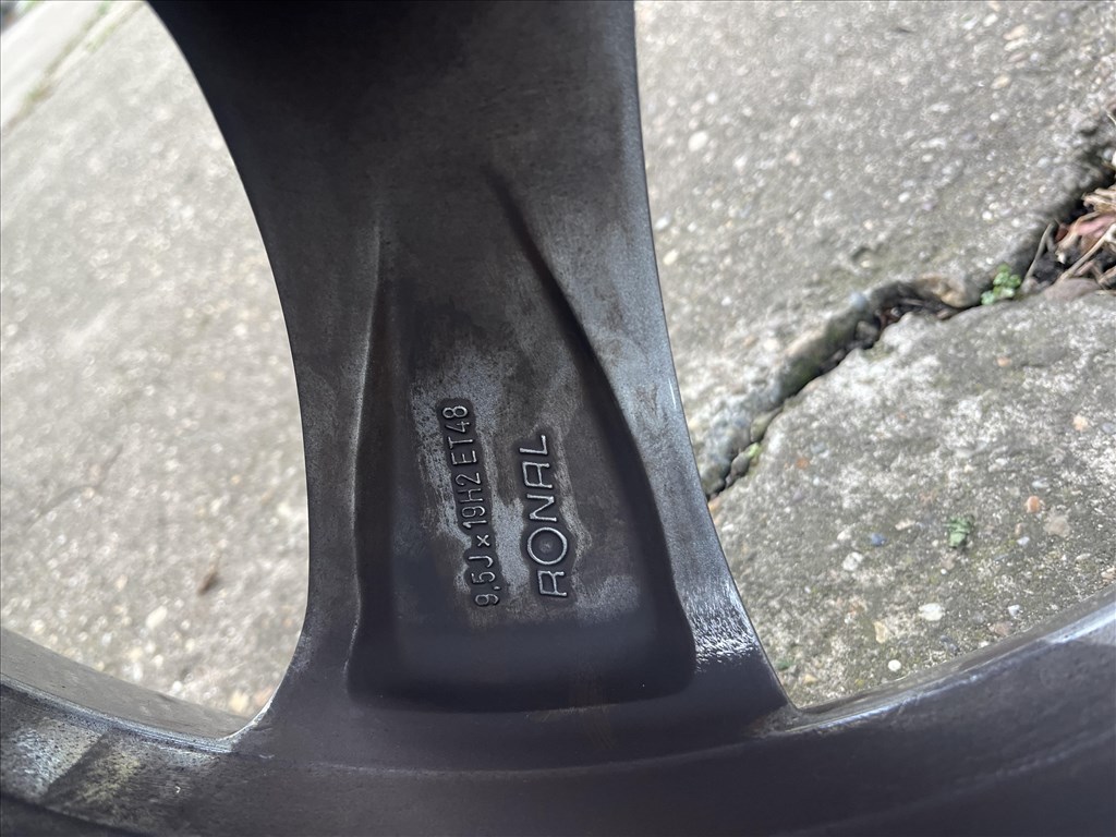  5x112 lyukosztású 19" Gyári CLS KÉTSZÉLES alufelni ELADÓ 8. kép