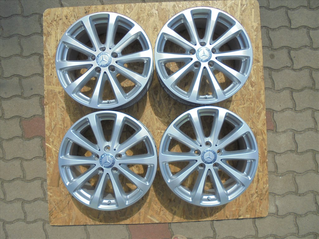 17-es gyári Mercedes alufelni + szenzor mint az új eladó 1. kép