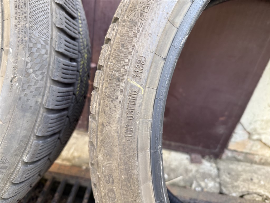 Tesla Model Y Performance első 255/35 R21 használt Continental Wintercontact TS860 téli gumi 2db 3. kép