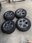  18" újszerű (gyári felni) alufelni, rajta 235/60 használt Pirelli téli gumi 