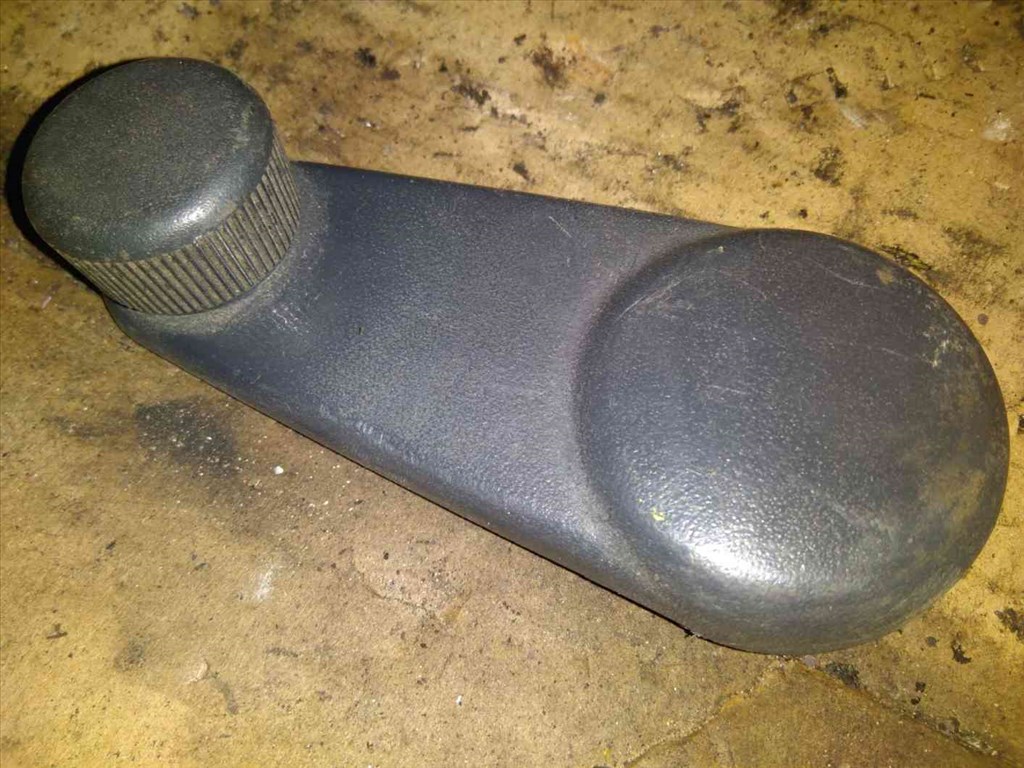 Suzuki Swift II 92-03 Ablaktekerõ Kar 8296160B00 1. kép