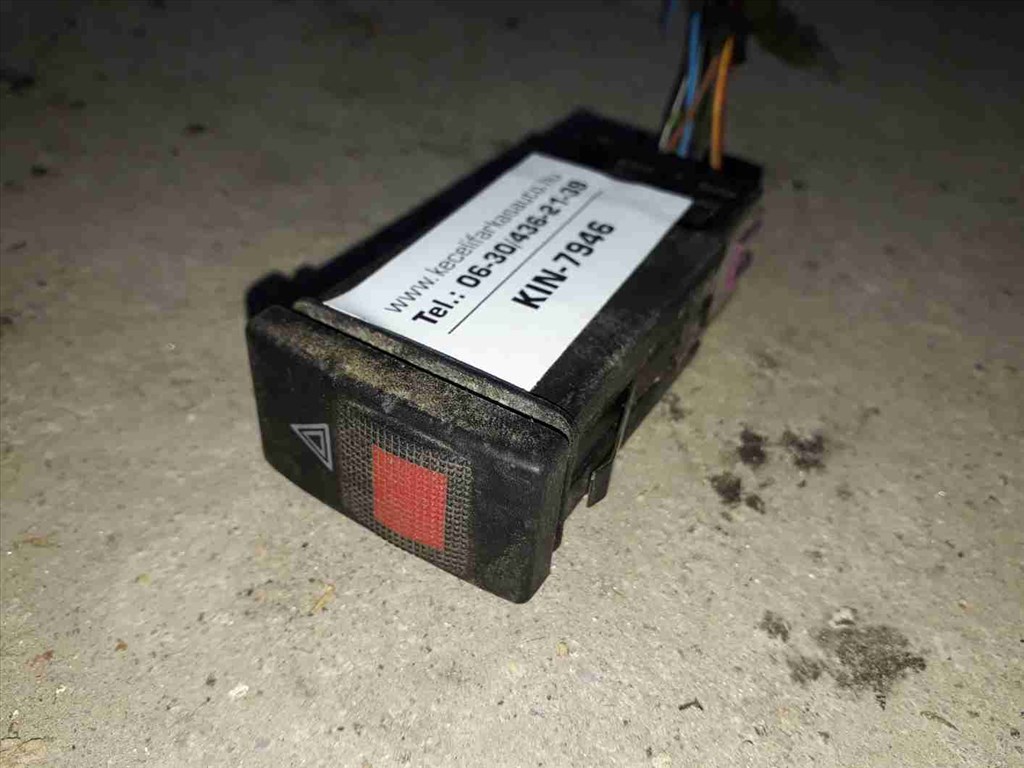 Audi A4 B5 Elakadás Jelzõ Kapcsoló 8D0 941 509 D 1. kép