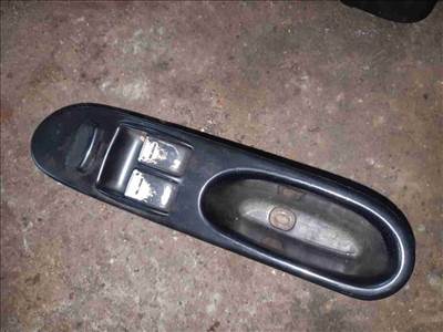 Kia Carnival II Bal Első Ablakemelő Kapcsoló