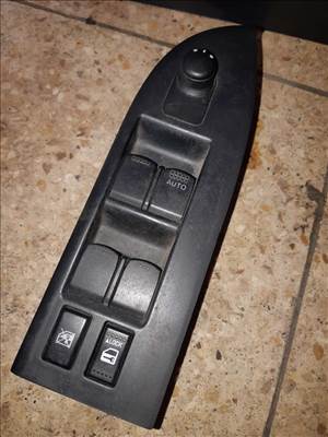 Suzuki Grand Vitara 05- Ablakemelő + Központizár Kapcsoló + Elektromos Tükör Állító Kapcsoló