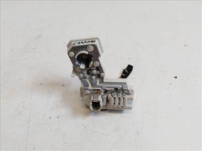 Audi A3 5 ajtós (8P) bal hátsó belső lámpa foglalat 8P4945257A