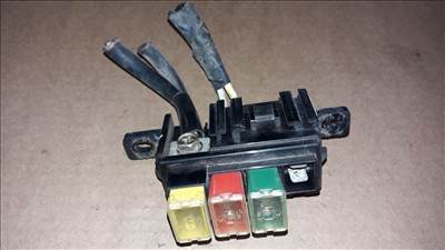 Suzuki Vitara Biztosítéktábla / Relé Tábla