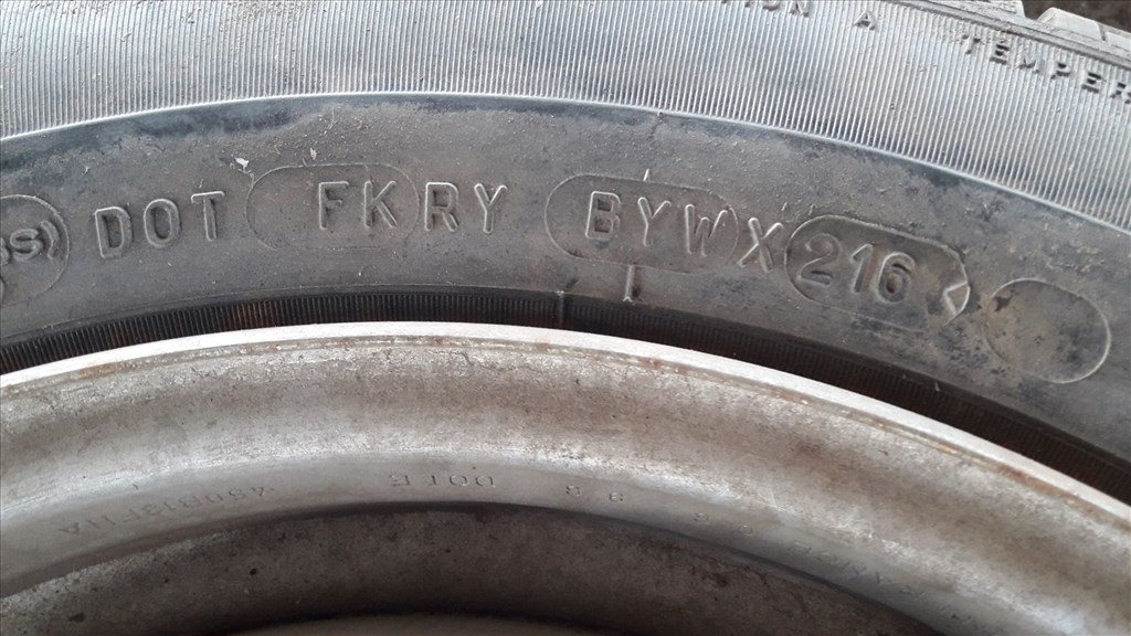 Suzuki Swift II 92-96 Mankókerék / Pótkerék 450 B13 FHA 3. kép