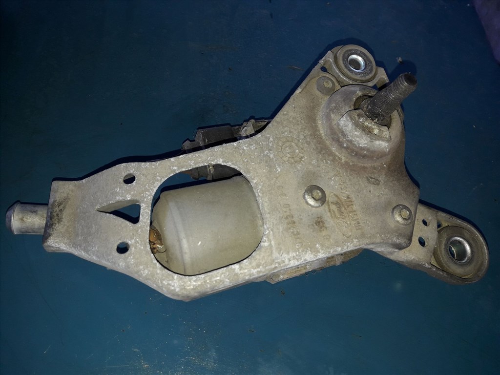 Ford Focus III Bal Elsõ Ablaktörlõ Motor BM51-17K484-A 1. kép