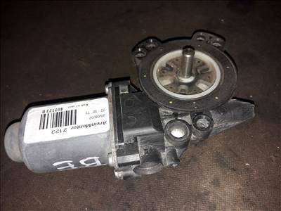 Nissan Navara D40 Bal Első Ablakemelő Motor