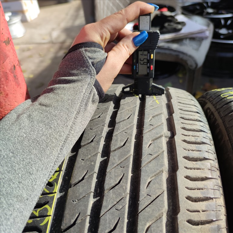  205/45 R17 Semperit nyári gumi 58000ft a 4db/326/ 1. kép