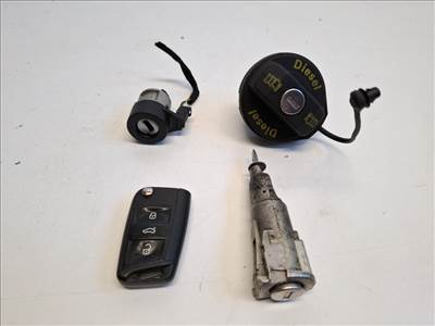 Seat Ibiza (6J) zárgarnitúra motorvezérlő nélkül