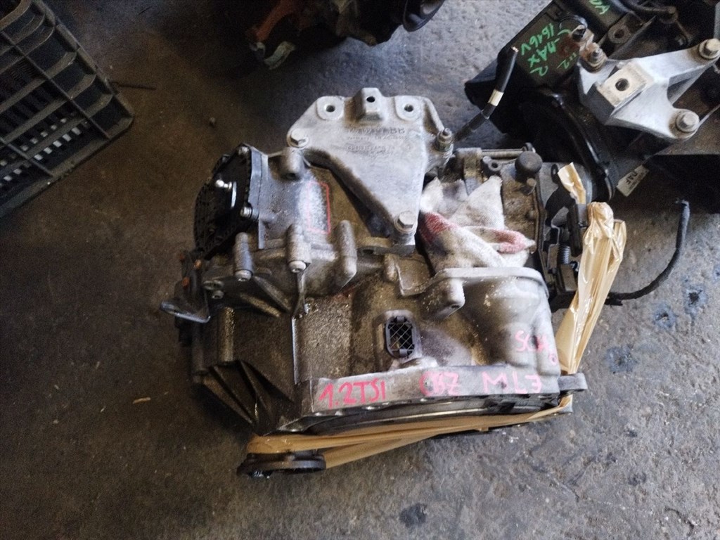 Skoda Yeti Octavia / Volkswagen Golf 6 1.2 TSI MLJ kódú automata váltó (7 seb.) 5. kép