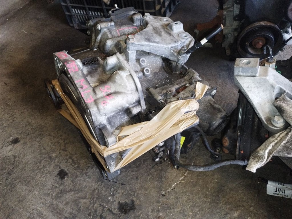 Skoda Yeti Octavia / Volkswagen Golf 6 1.2 TSI MLJ kódú automata váltó (7 seb.) 2. kép