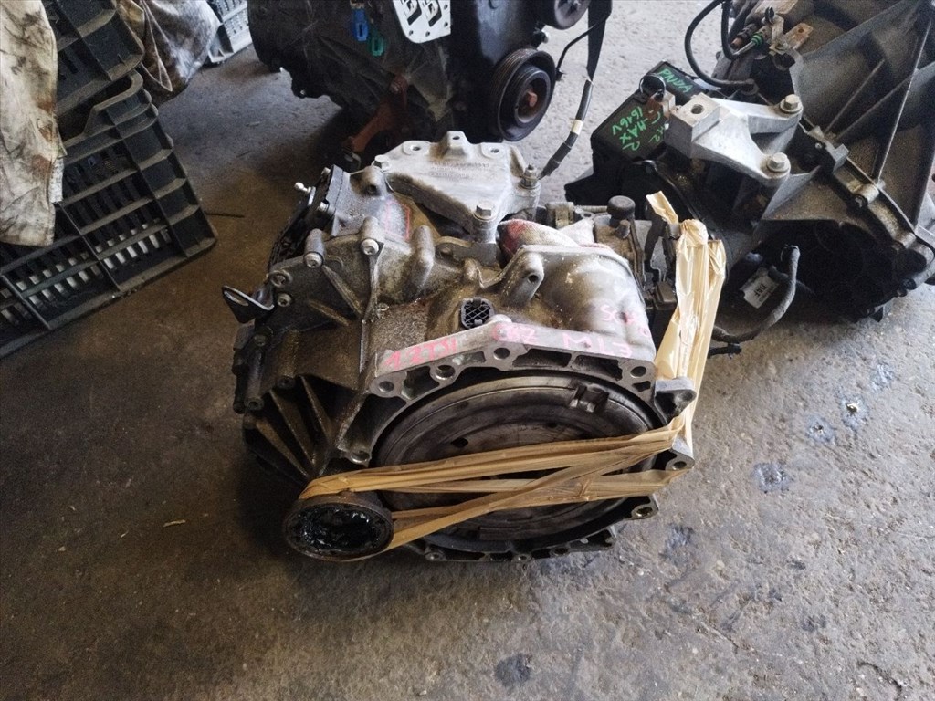 Skoda Yeti Octavia / Volkswagen Golf 6 1.2 TSI MLJ kódú automata váltó (7 seb.) 1. kép