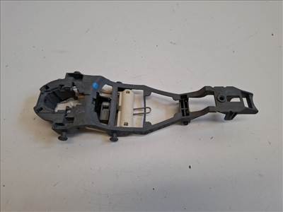 Volkswagen Golf plus jobb hátsó kilincsfészek 5J0837886B