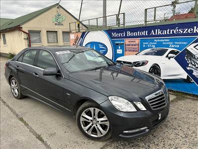 Mercedes E-osztály E250CDI OM651 (W212) bontott alkatrészei