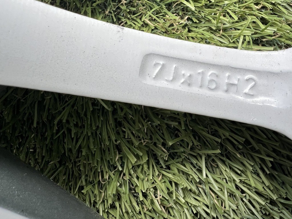 5x120 16" Bmw E39 gyári alufelni 7Jx16h2 ET20 7. kép