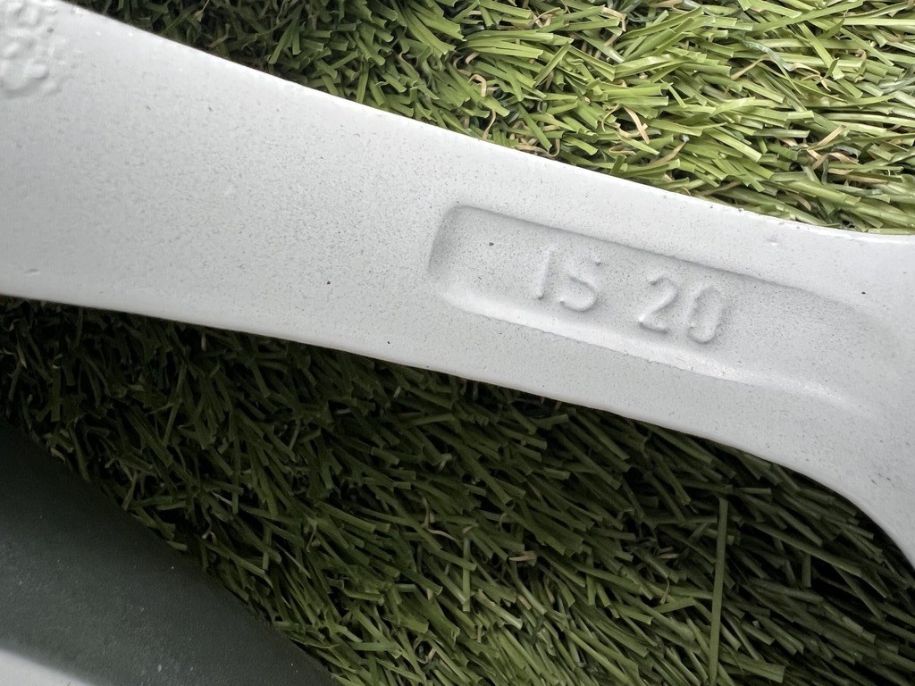 5x120 16" Bmw E39 gyári alufelni 7Jx16h2 ET20 8. kép