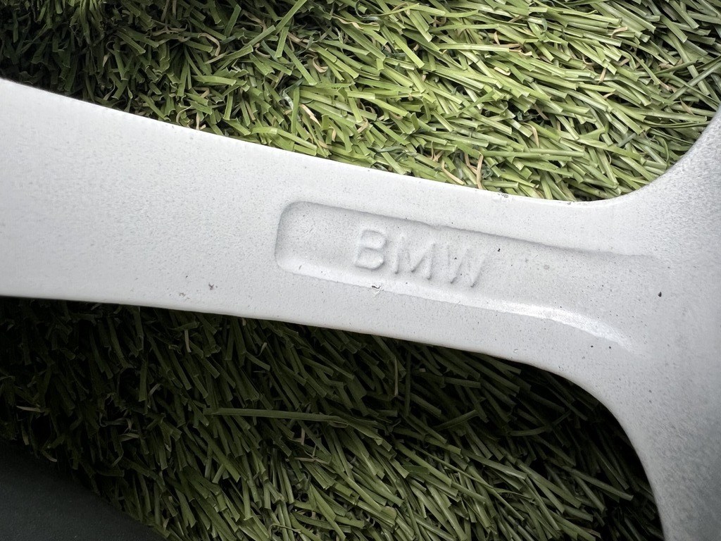 5x120 16" Bmw E39 gyári alufelni 7Jx16h2 ET20 9. kép