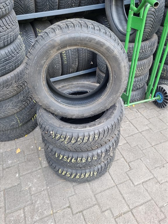  175/6514" újszerű Maxtrek Trek M8 téli gumi 4db  2. kép