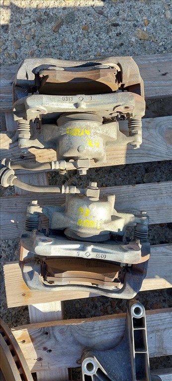 Opel Astra J 1.3 CDTI féknyereg  1. kép