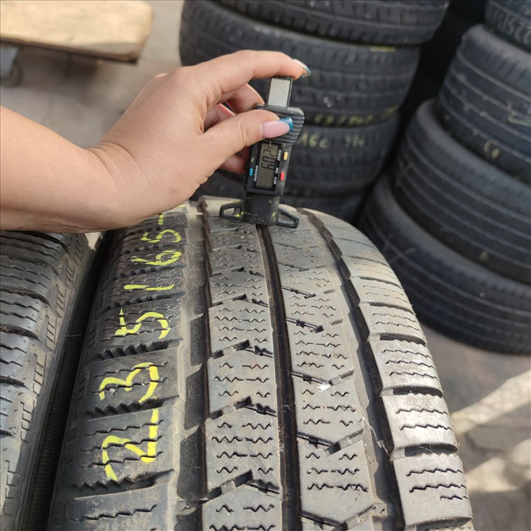 235/65 R16C Nexen téli gumi 90000ft a 4db/98/ 4. kép