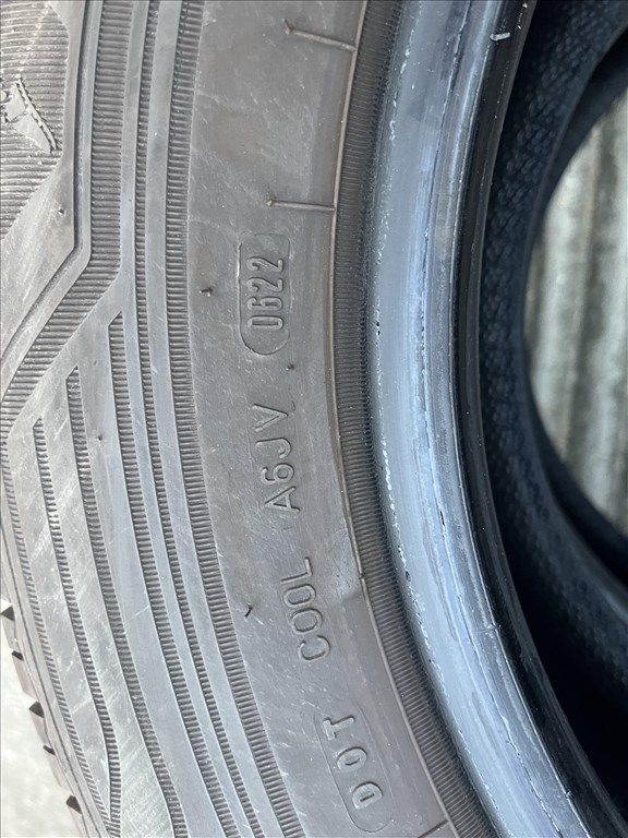  215/6516" C újszerű Goodyear négyévszakos gumi (2db) 5. kép