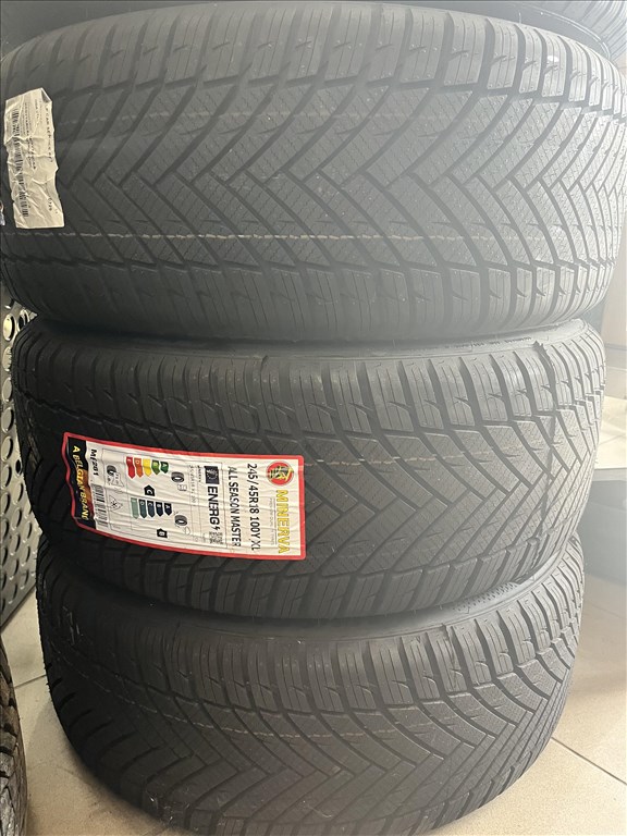  245/4518" új négyévszakos gumi  2. kép