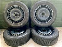 Ford 16" acélfelnik, TPMS szenzorokkal, dísztárcsákkal