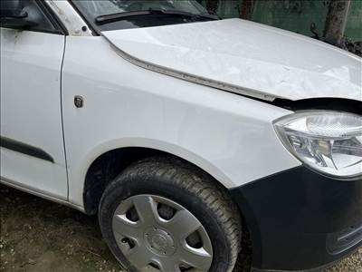 Skoda Fabia II Jobb első sárvédő 1026
