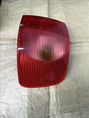 Audi A6 C4 lámpa  4a9945096