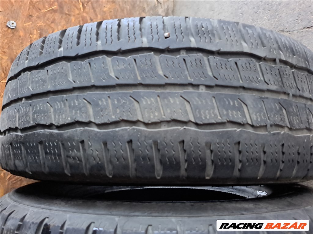 2db 215/65 R16C KUMHO Winter Téli Teherautó gumi eladó!!! (DOT2021) ára! 10000Ft/db 2. kép