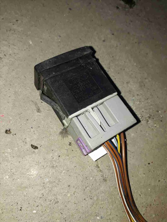 Audi A4 B5 Fényszóró Magasság Állító Kapcsoló 8D0 941 301 2. kép