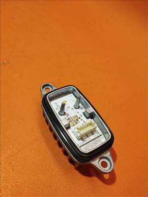 Bmw I3 jobb menetfény vezérlő 90140472 (M.30.1028R)