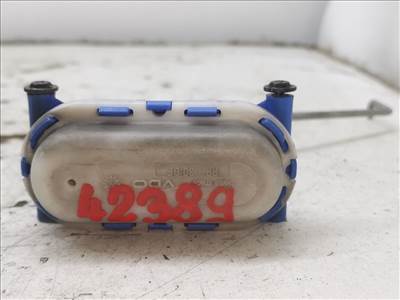 VW POLO CLASSIC (6KV2/ 6V5/ 9J2/ 9J4) 75 1.6 Központizár Motor Csomagtérajtó #42389# 6K5862159