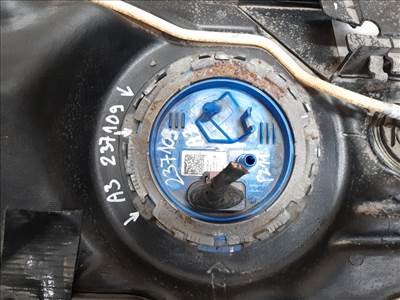 Audi A3 (8V) üzemanyagszivattyú 5Q0919051BF 0580200381