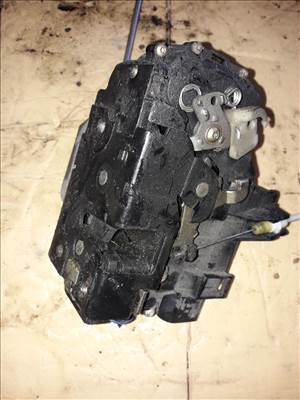 Audi A6 C6 Bal Első Ajtó Zárszerkezet  Központizár Motor 4B1837015G