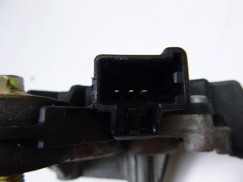 Ford Focus C-max hátsó ablaktörlõ motor 0390201823 2. kép