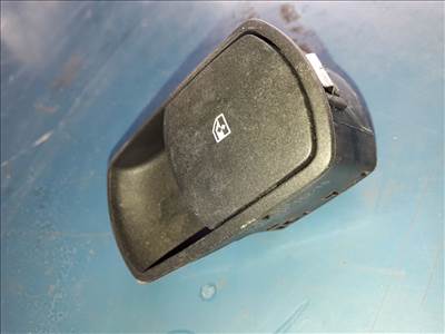 Opel Corsa E Jobb Első Ablakemelő Kapcsoló 13 430 018