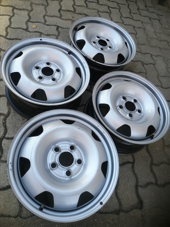 5x120 VW T5, T6, Transporter, Multivan, Caravelle 17" gyári lemezfelni   2. kép