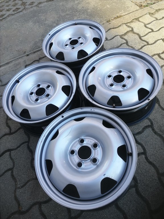 5x120 VW T5, T6, Transporter, Multivan, Caravelle 17" gyári lemezfelni   3. kép