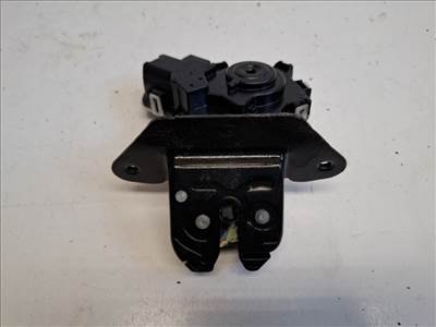 Mazda CX-3  csomagtérajtózár (csomagtérajtó zár)