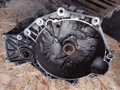 Opel Zafira A F23 Váltó