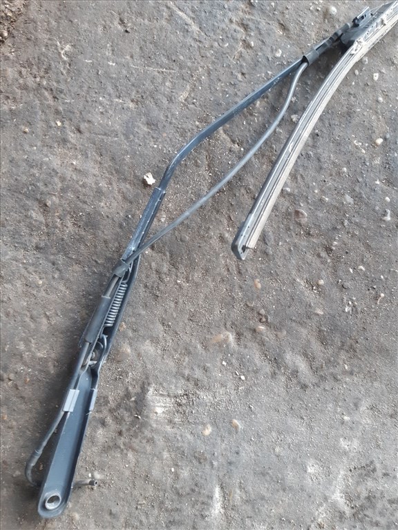 Renault Master 03-10 Jobb Elsõ Ablaktörlõ Kar 8200072778 2. kép