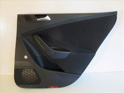 Volkswagen passat vii kombi jobb hátsó ajtókárpit