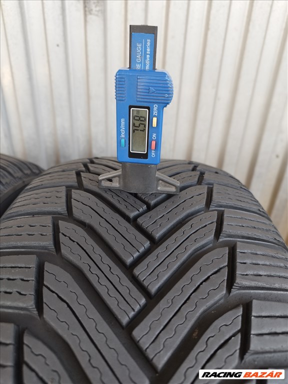  215 50 r17 Michelin Alpin 6 téligumi pár, Dot 23  1. kép